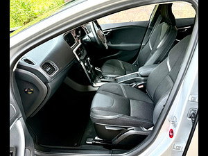 Volvo V40 thumbnail