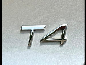 Volvo V40 thumbnail