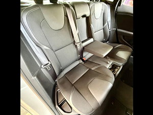 Volvo V40 thumbnail