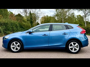 Volvo V40 thumbnail