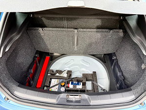 Volvo V40 thumbnail