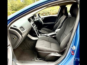 Volvo V40 thumbnail