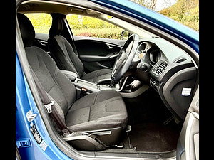 Volvo V40 thumbnail