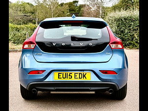Volvo V40 thumbnail