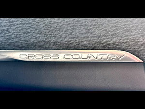 Volvo V40 Cross Country thumbnail
