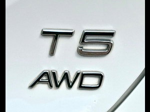 Volvo V40 Cross Country thumbnail