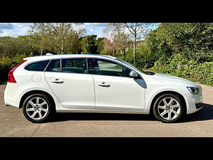 Volvo V60 thumbnail