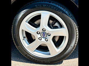 Volvo V60 thumbnail