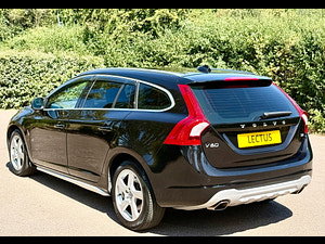 Volvo V60 thumbnail