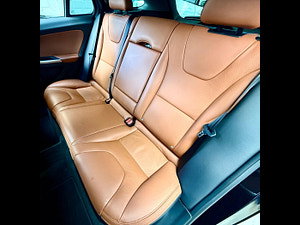 Volvo V60 thumbnail