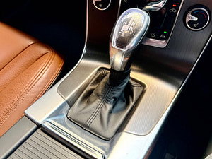 Volvo V60 thumbnail