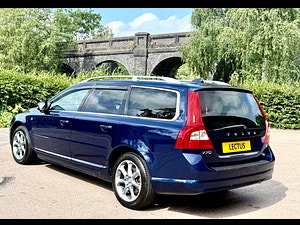 Volvo V70 thumbnail