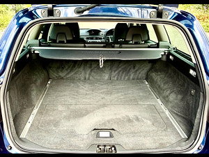 Volvo V70 thumbnail