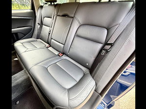 Volvo V70 thumbnail