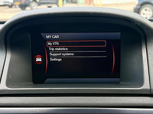 Volvo V70 thumbnail