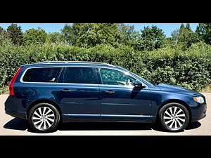Volvo V70 thumbnail