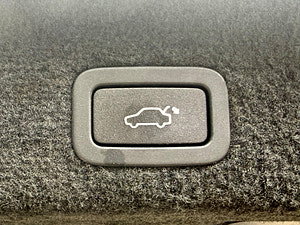 Volvo V70 thumbnail
