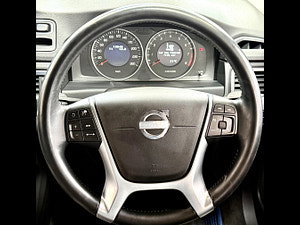Volvo V70 thumbnail
