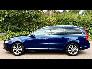Volvo V70 thumbnail