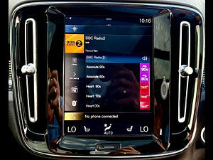 Volvo XC40 thumbnail