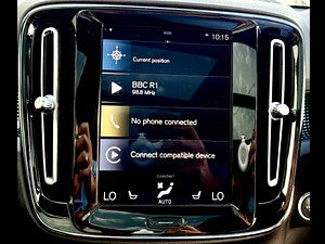 Volvo XC40 thumbnail