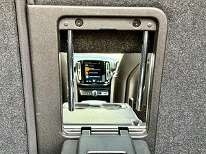 Volvo XC40 thumbnail