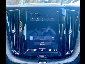 Volvo XC60 thumbnail
