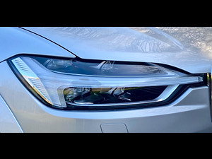Volvo XC60 thumbnail