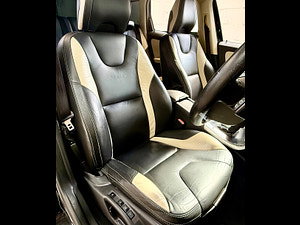 Volvo XC60 thumbnail