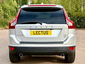 Volvo XC60 thumbnail