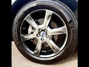 Volvo XC60 thumbnail