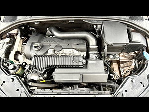 Volvo XC70 thumbnail