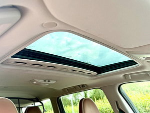 Volvo XC70 thumbnail