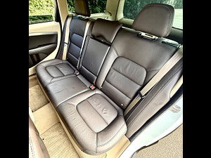 Volvo XC70 thumbnail