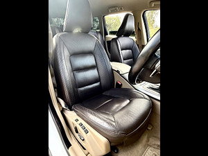 Volvo XC70 thumbnail