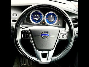 Volvo S60 thumbnail