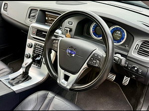 Volvo S60 thumbnail