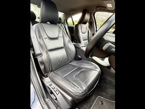 Volvo S60 thumbnail