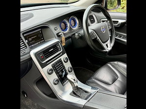 Volvo S60 thumbnail