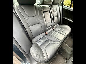 Volvo S60 thumbnail