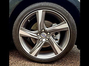 Volvo S60 thumbnail