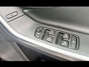 Volvo S60 thumbnail