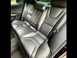 Volvo S60 thumbnail