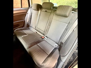 Volkswagen Golf thumbnail