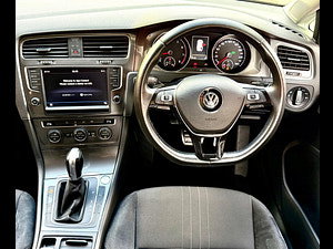 Volkswagen Golf thumbnail
