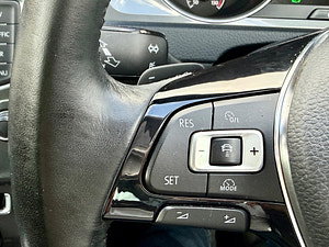Volkswagen Golf thumbnail