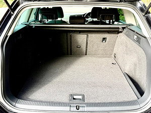 Volkswagen Golf thumbnail
