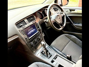 Volkswagen Golf thumbnail