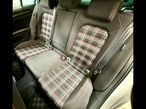 Volkswagen Golf thumbnail