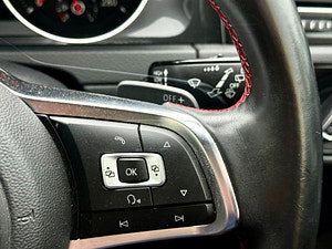 Volkswagen Golf thumbnail